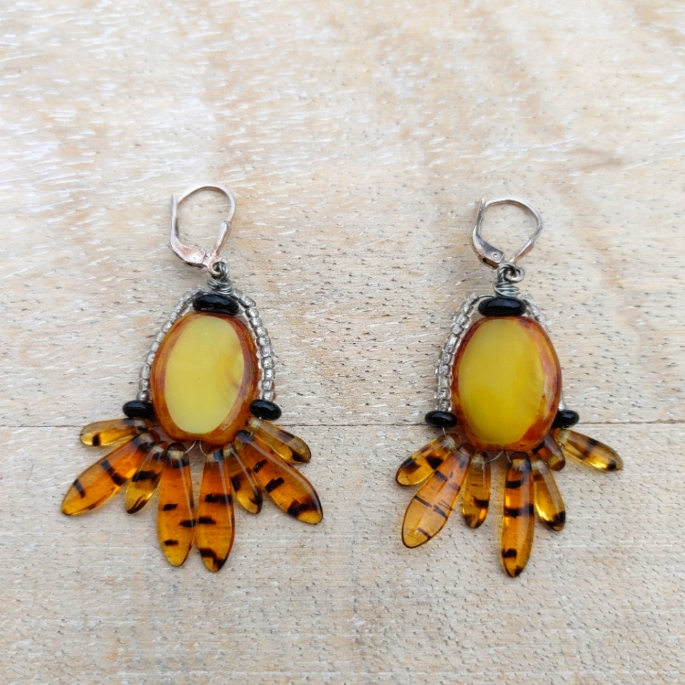 Artsy Amber and Beaded Earrings with leverback hooks (2") - Picture 4 of 9